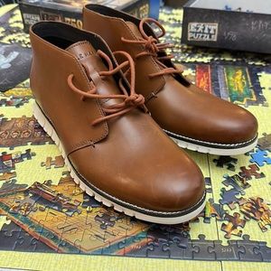 Men’s Cole Haan chukka boots zerogrand leather NWOT